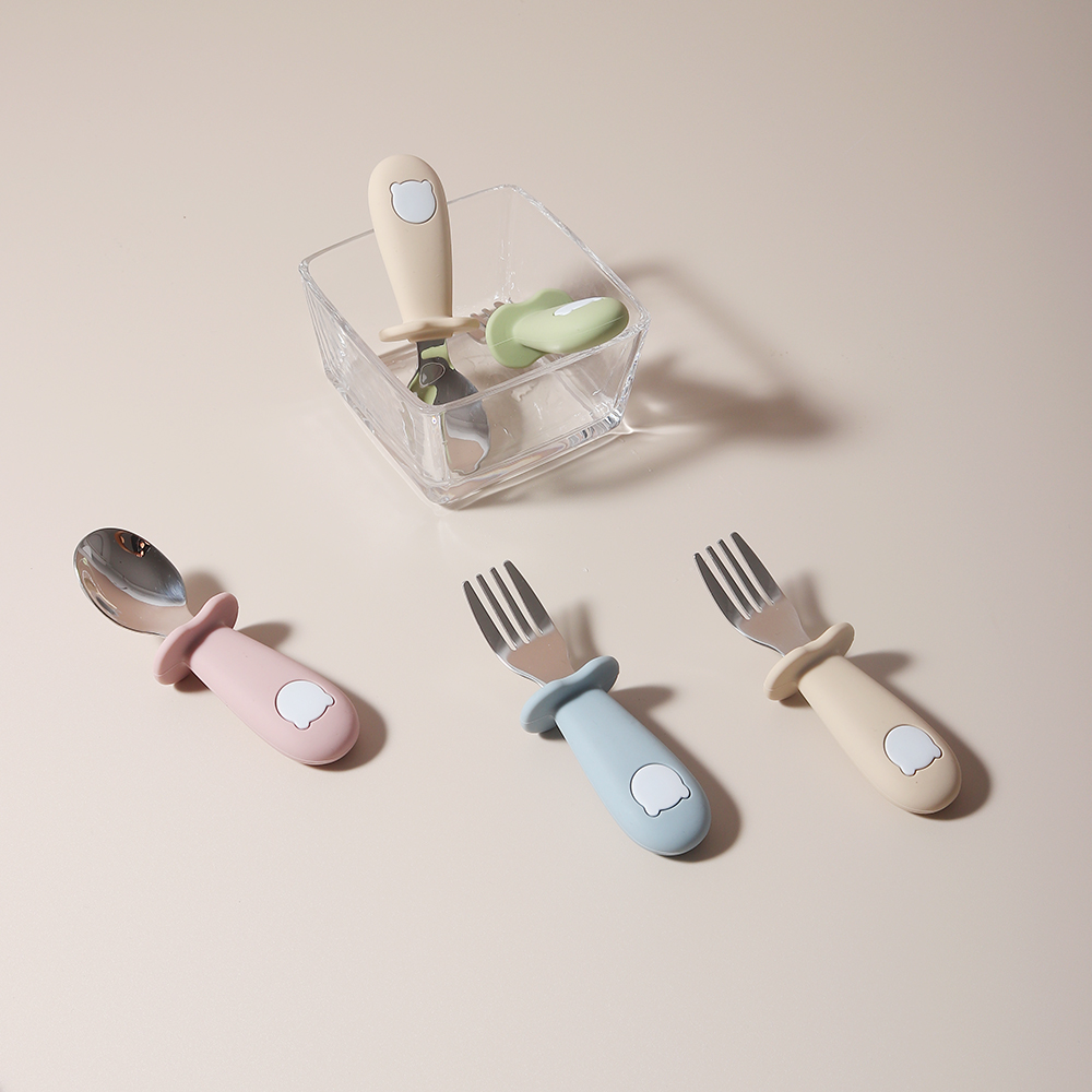 Baby Panda Shape Silicone Spoo - Baby Food Utensils review and price